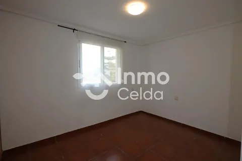 Будинок 136 м² у Chiva