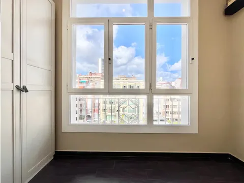 Wohnung 151 m² in Barcelona