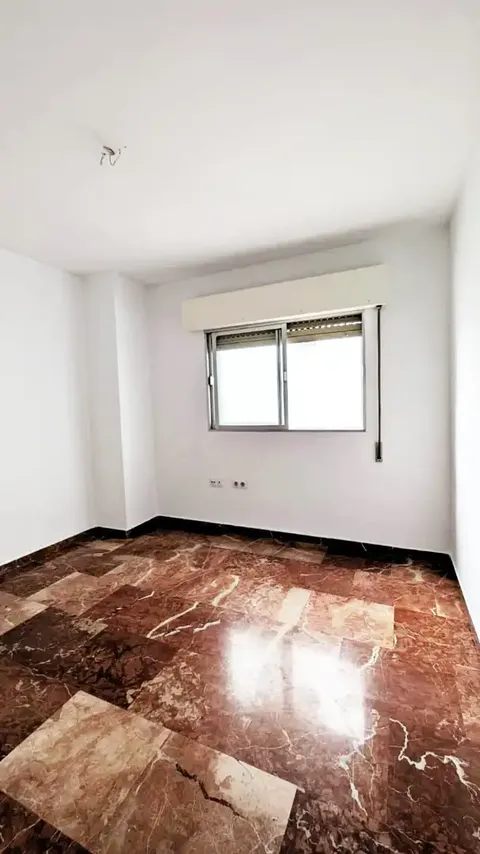 Wohnung 150 m² in Granada