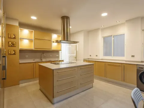 Appartamento 287 m² a Madrid