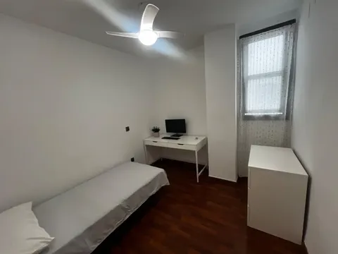 Pis de 91 m² a València