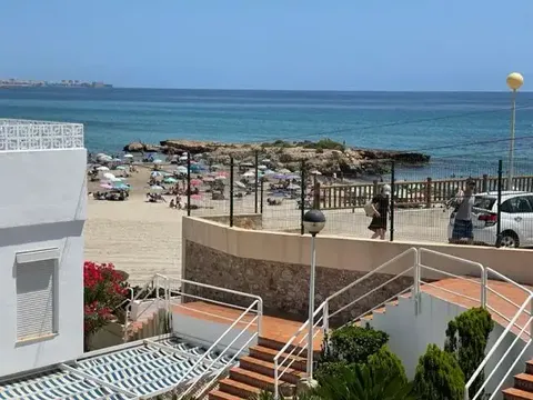 Pis de 80 m² a Oriola