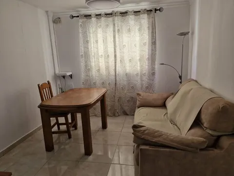 Pis de 80 m² a La Línea de la Concepción