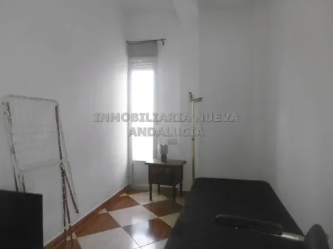Pis de 100 m² a Almeria