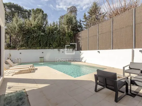 Casa de 350 m² a Alcobendas
