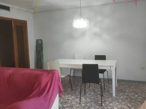Habitació de lloguer, Elx