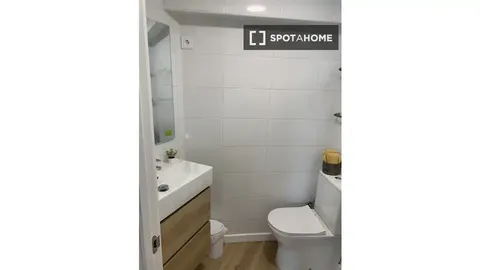 Habitació de lloguer, Montcada