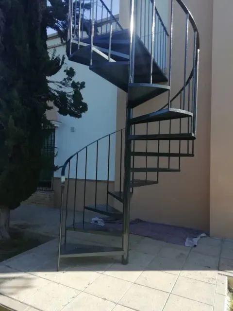 Casa de 120 m² en Sanlúcar la Mayor