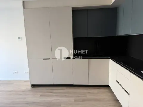 Piso de 60 m² en Cerdanyola del Vallès (2/35)