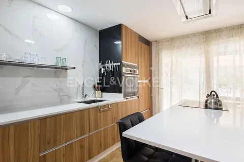 House 230 m² in Chiva