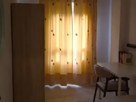 Pis de 75 m² a Còrdova