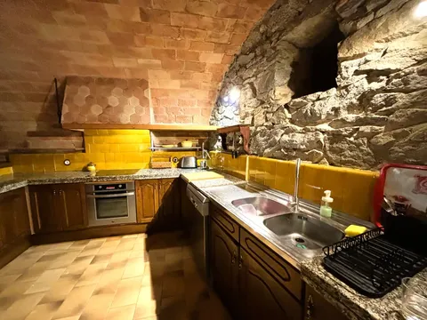 Casa de 300 m² a Palau-saverdera