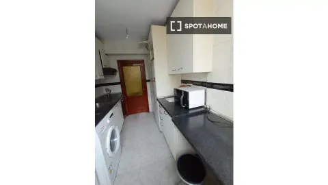 Chambre à louer, Madrid (4/19)