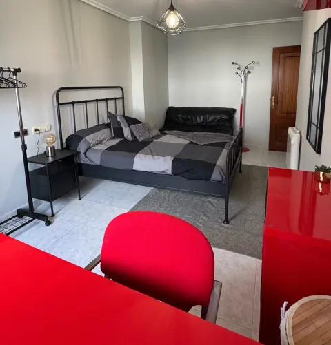 Room for rent, Narón (2/8)