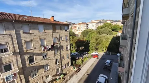 Pis de 65 m² a Ourense