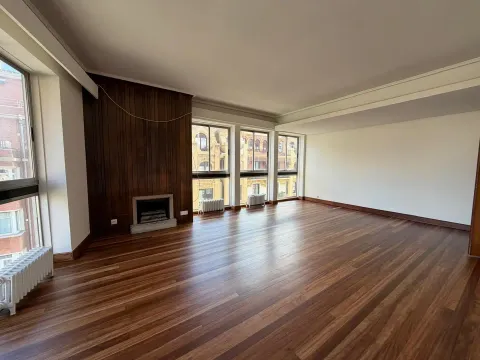 Квартира 178 м² в Бильбао (2/16)