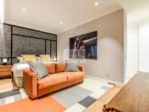 Wohnung 220 m² in Madrid