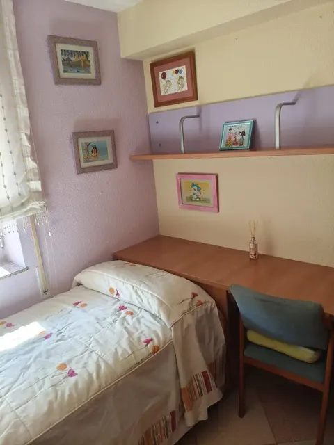 Pis de 95 m² a Còrdova