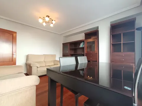 Wohnung 57 m² in Gijón / Xixón