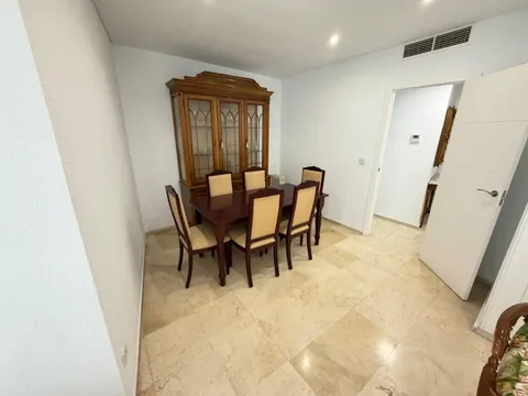 Pis de 89 m² a Còrdova