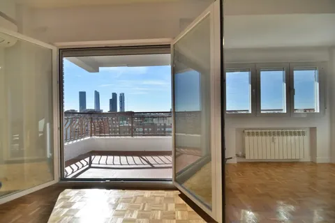 Wohnung 123 m² in Madrid