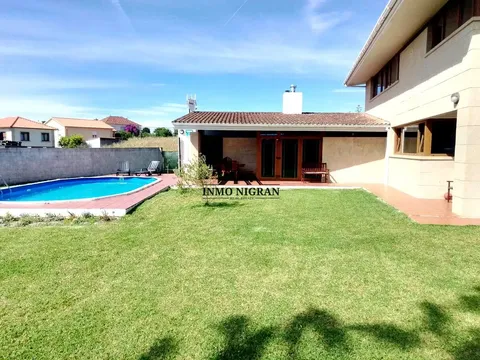 Maison 247 m² à Vigo
