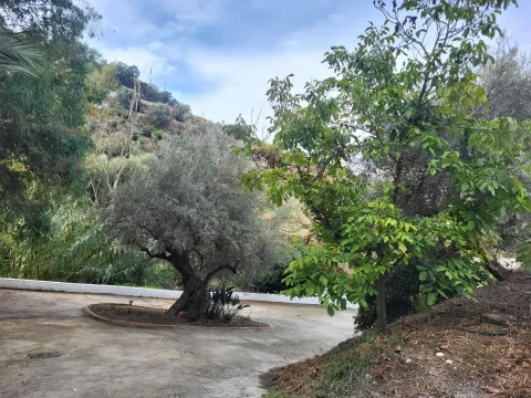 Moradia 110 m² em Sayalonga