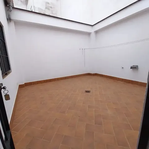 Pis de 70 m² a Carmona