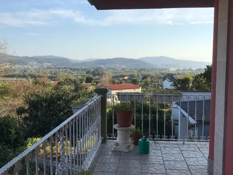 Casa de 277 m² a O Rosal