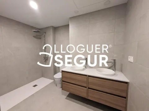 Flat 69 m² in Barberà del Vallès