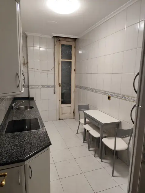 Pis de 82 m² a Ourense