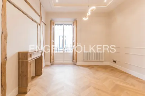 Appartamento 132 m² a Madrid