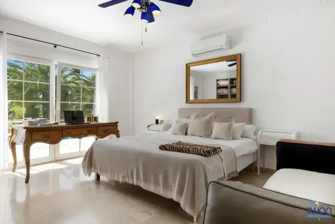 Casa de 412 m² a Estepona
