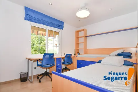 Casa de 196 m² a Roda de Berà