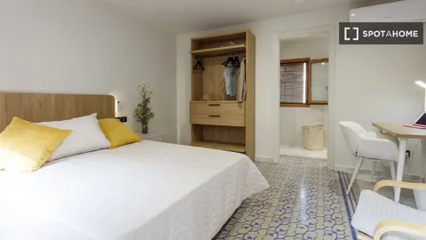 Habitació de lloguer, Cullera