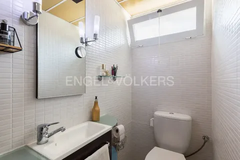House 230 m² in Chiva