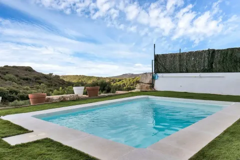 House 228 m² in Casares (3/34)