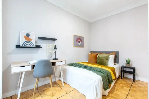 Chambre à louer, Madrid (3/7)