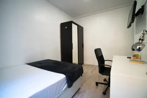 Habitación en alquiler, Madrid (2/10)