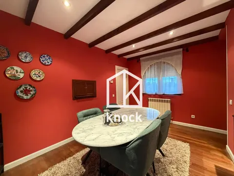 Casa 217 m² a Villaviciosa