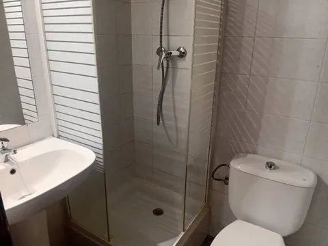 Pis de 65 m² a Terrassa