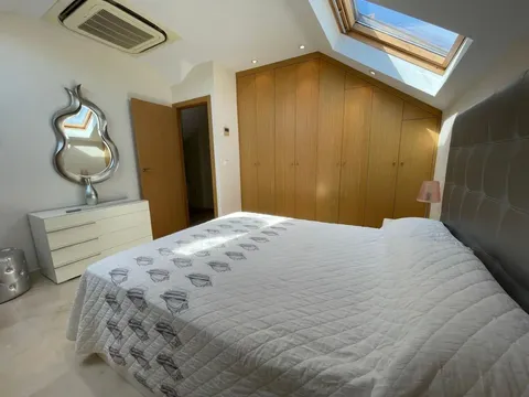 Pis de 280 m² a València