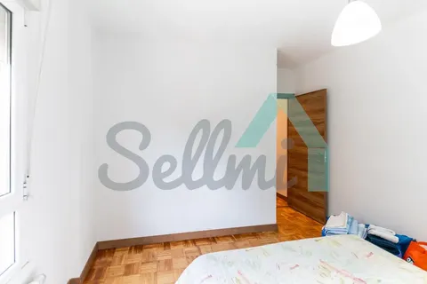 Pis de 95 m² a Oviedo