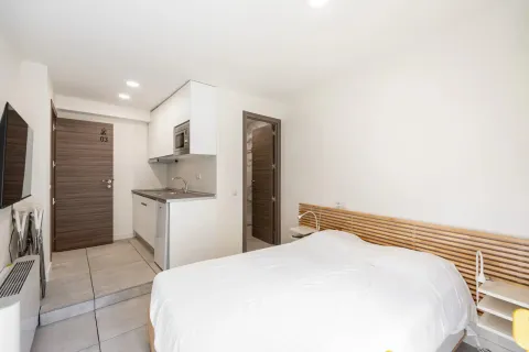 Quarto para alugar, Madrid (4/10)