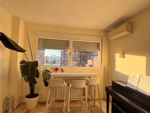 Wohnung 111 m² in Madrid