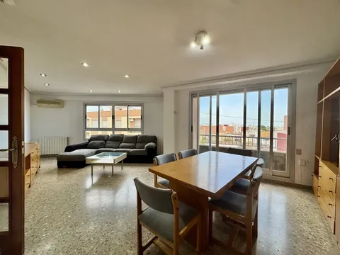 Apartamento 120 m² em Torrent
