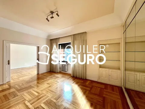 Apartamento 170 m² em Madrid