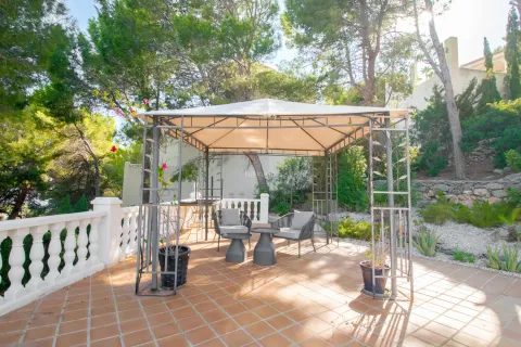 Casa de 302 m² en Altea