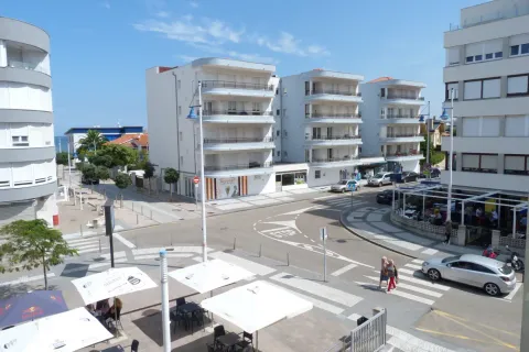 Pis de 55 m² a Suances (2/15)