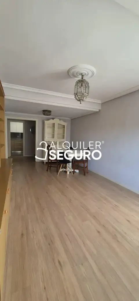 Pis de 85 m² a Oviedo